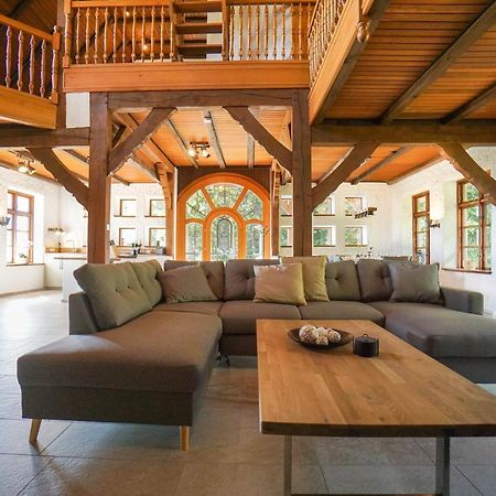 Ruhe Unter Reet-Haus Mit Sauna, Whirlpool Und Kamin Gnarrenburg Екстериор снимка