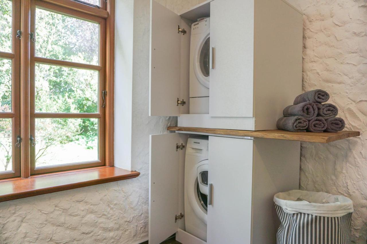 Ruhe Unter Reet-Haus Mit Sauna, Whirlpool Und Kamin Gnarrenburg Екстериор снимка