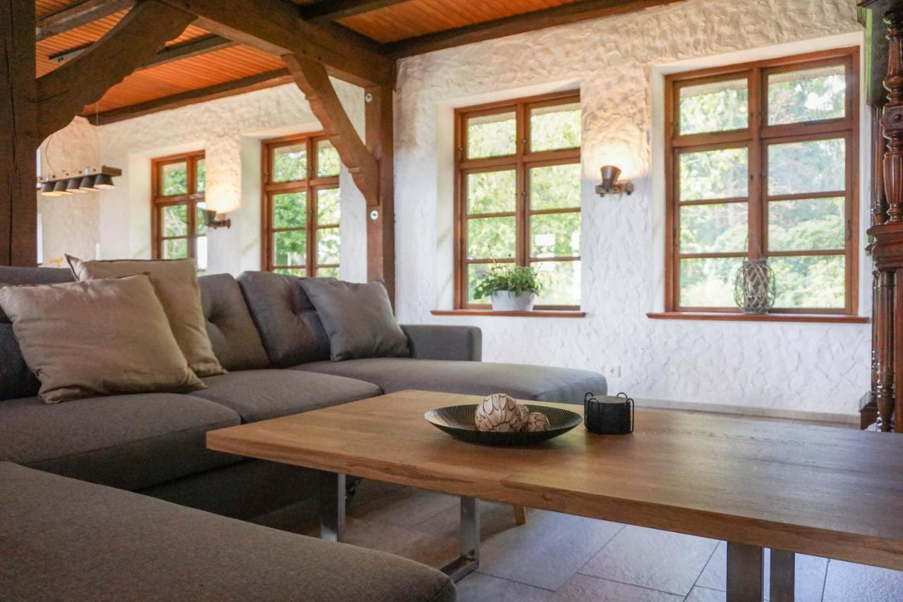 Ruhe Unter Reet-Haus Mit Sauna, Whirlpool Und Kamin Gnarrenburg Екстериор снимка