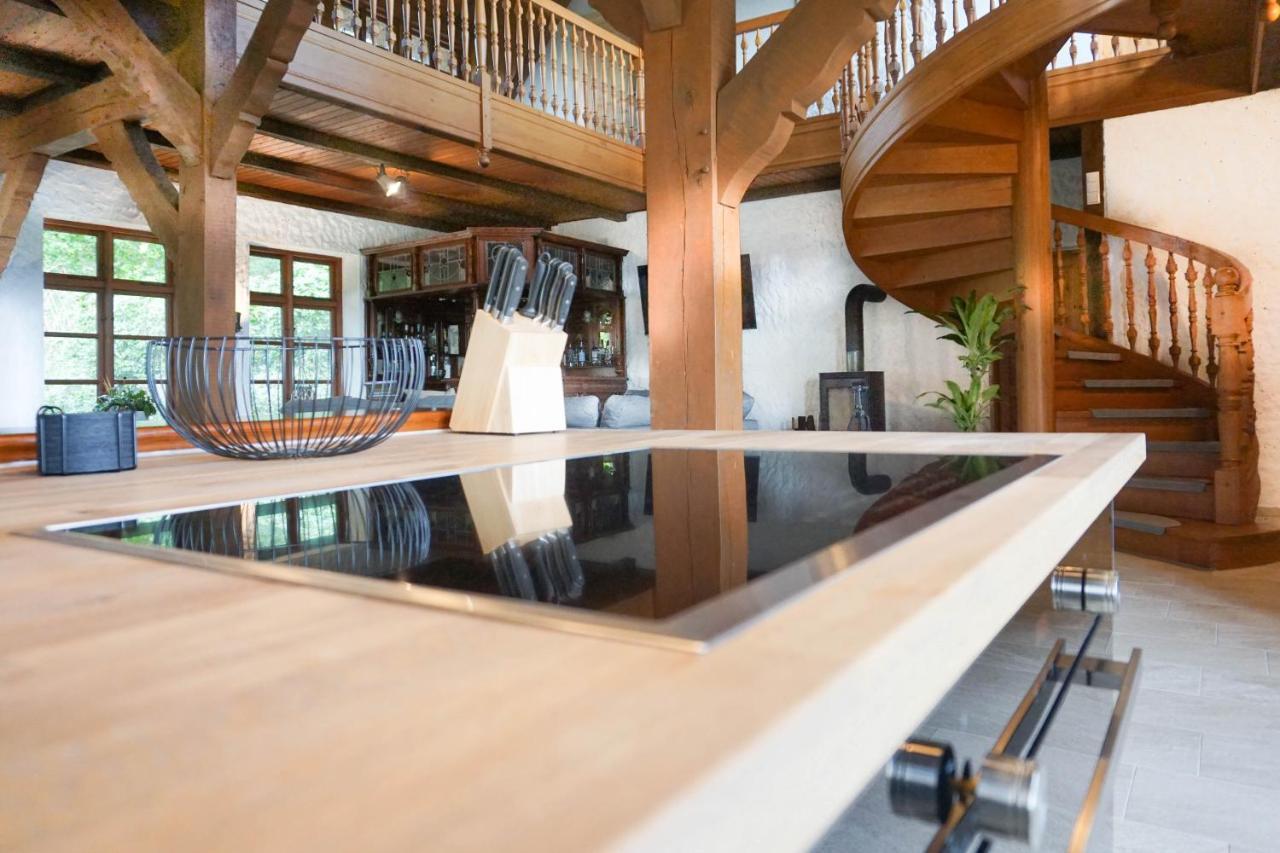 Ruhe Unter Reet-Haus Mit Sauna, Whirlpool Und Kamin Gnarrenburg Екстериор снимка