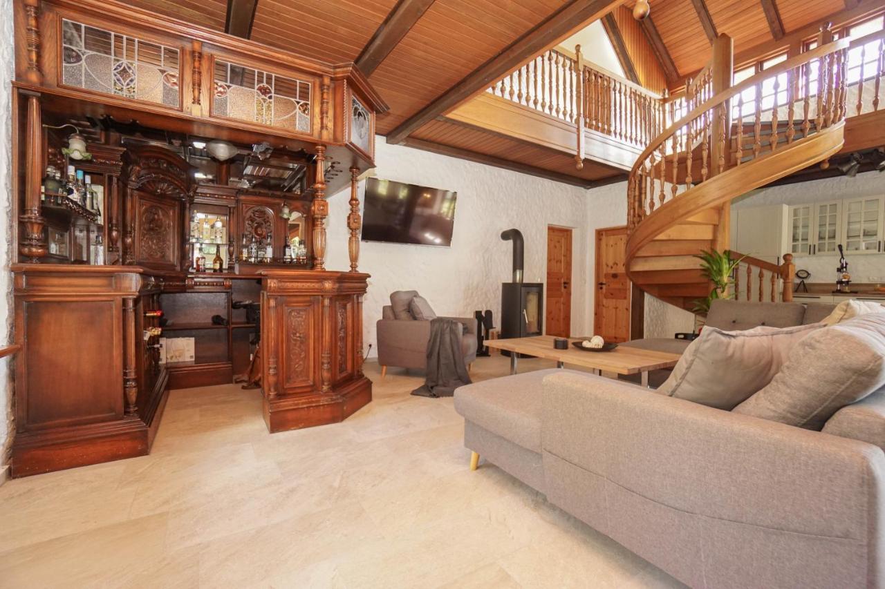 Ruhe Unter Reet-Haus Mit Sauna, Whirlpool Und Kamin Gnarrenburg Екстериор снимка